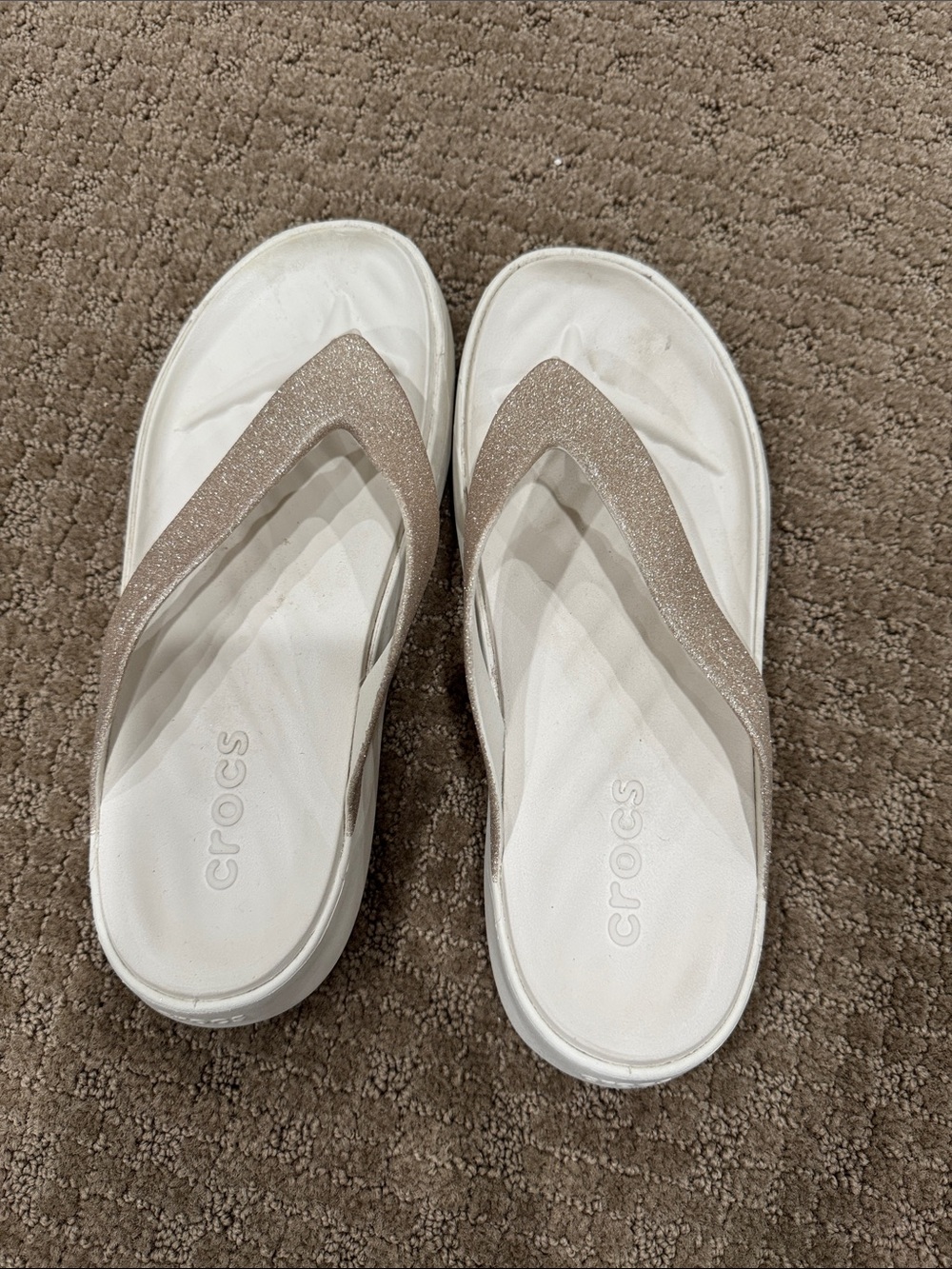 CROCS Women's White Footbed Flip Flop with Sparkle Tan Straps